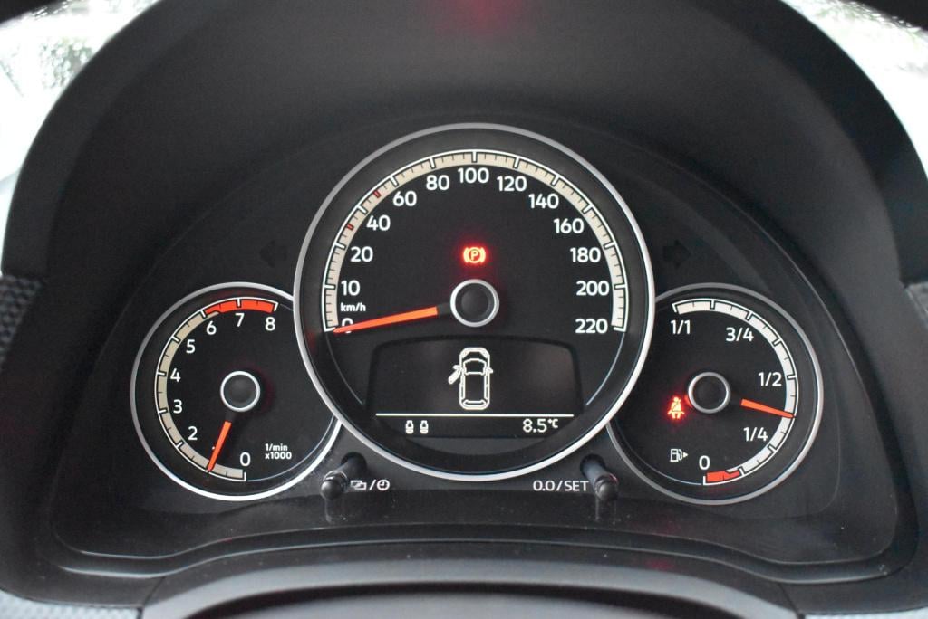 Volkswagen UP! 1.0 bmt move up! | radio | airco | automatische verlichting 