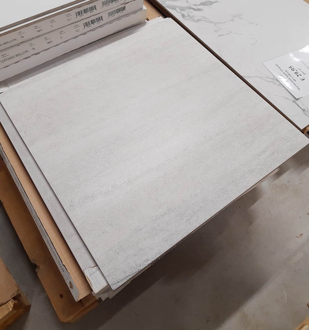 3030-306 Natuursteenlook tegels, 60x60cm, grijs/wit, van €68,90 per m² voor