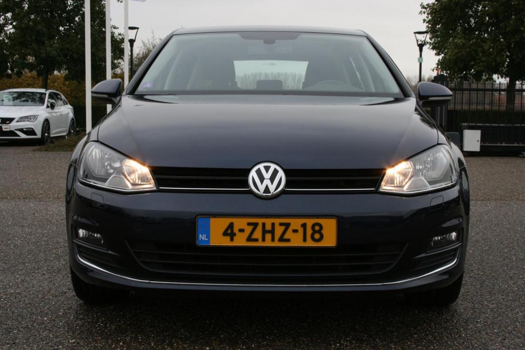 Volkswagen Golf 1.2 tsi highline / afn. trekhaak / navi / cruise / stoelver