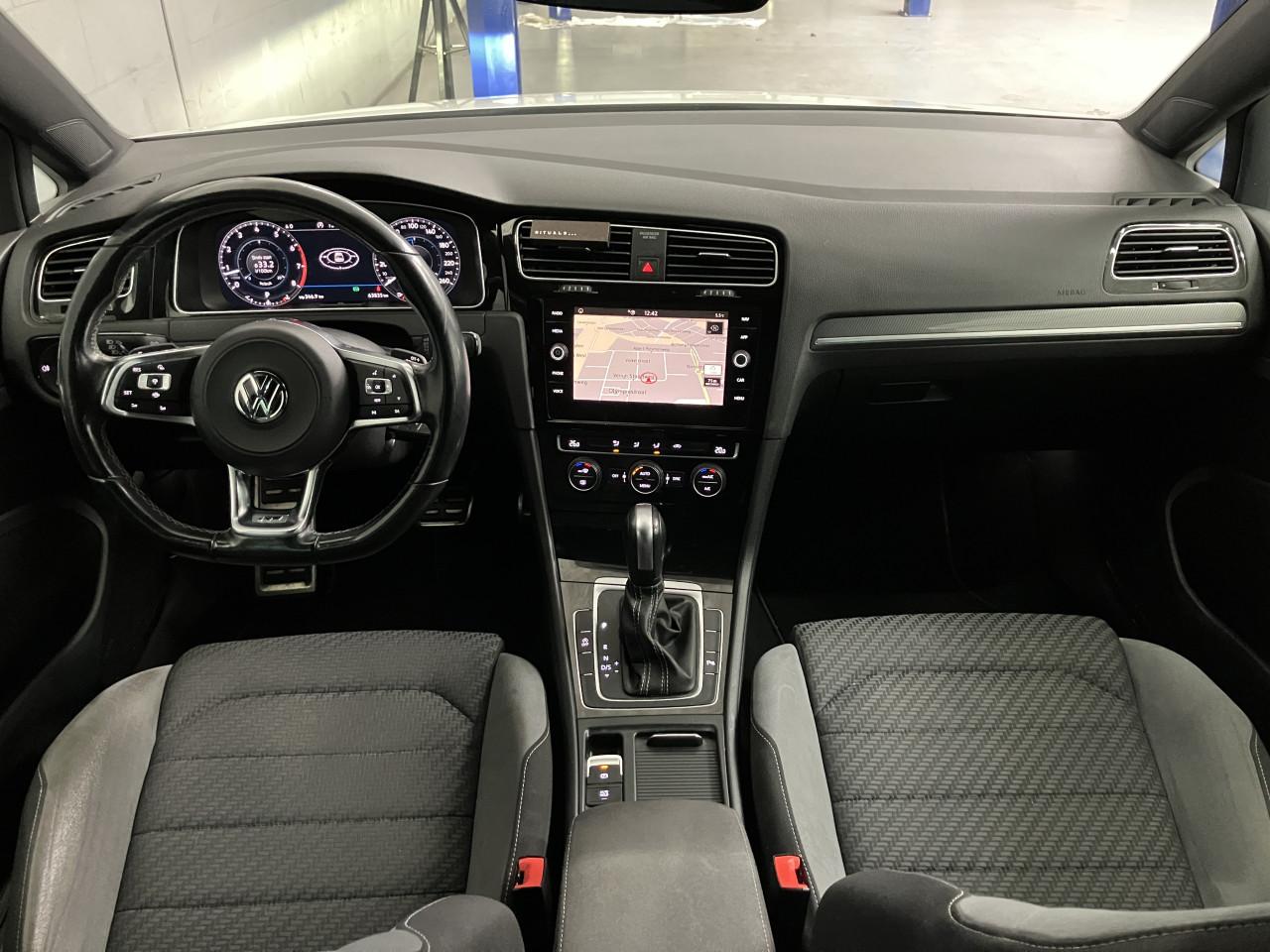 VW golf R-line