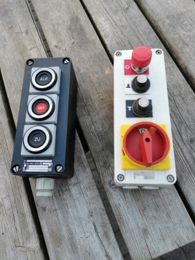 BEDIENINGS PANELEN ELECTRISCHE ROL DEUR