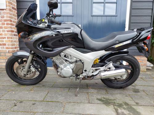 Yamaha TDM850