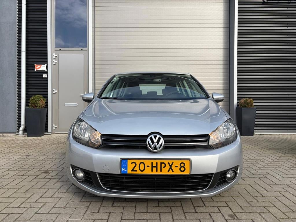 Volkswagen Golf 1.4 tsi highline/automaat/goed onderhouden/clima/lichtmetaa
