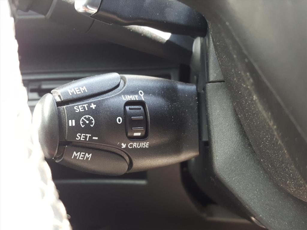 Peugeot 5008 allure 1.2 pt-130pk automaat (6t) full-led voor |comfortstoele