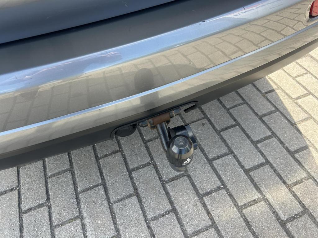 Mitsubishi Outlander 2.0 phev instyle