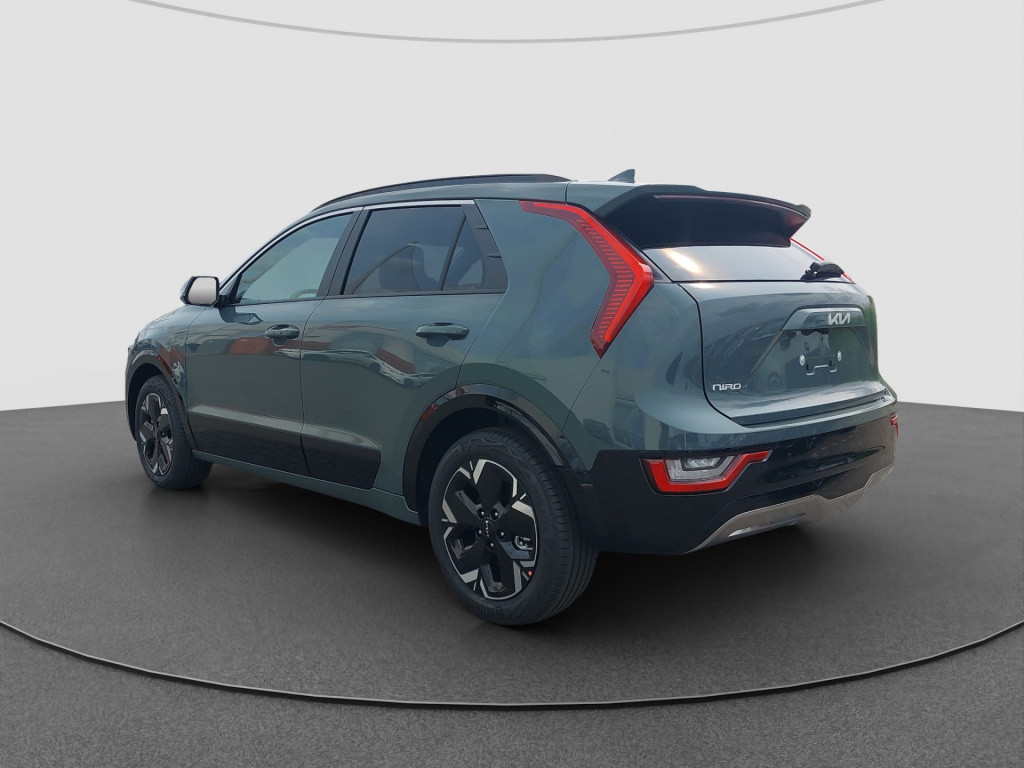 Kia Niro Ev plus 64.8 kwh snel leverbaar | schuif/kantel dak | electrisch v