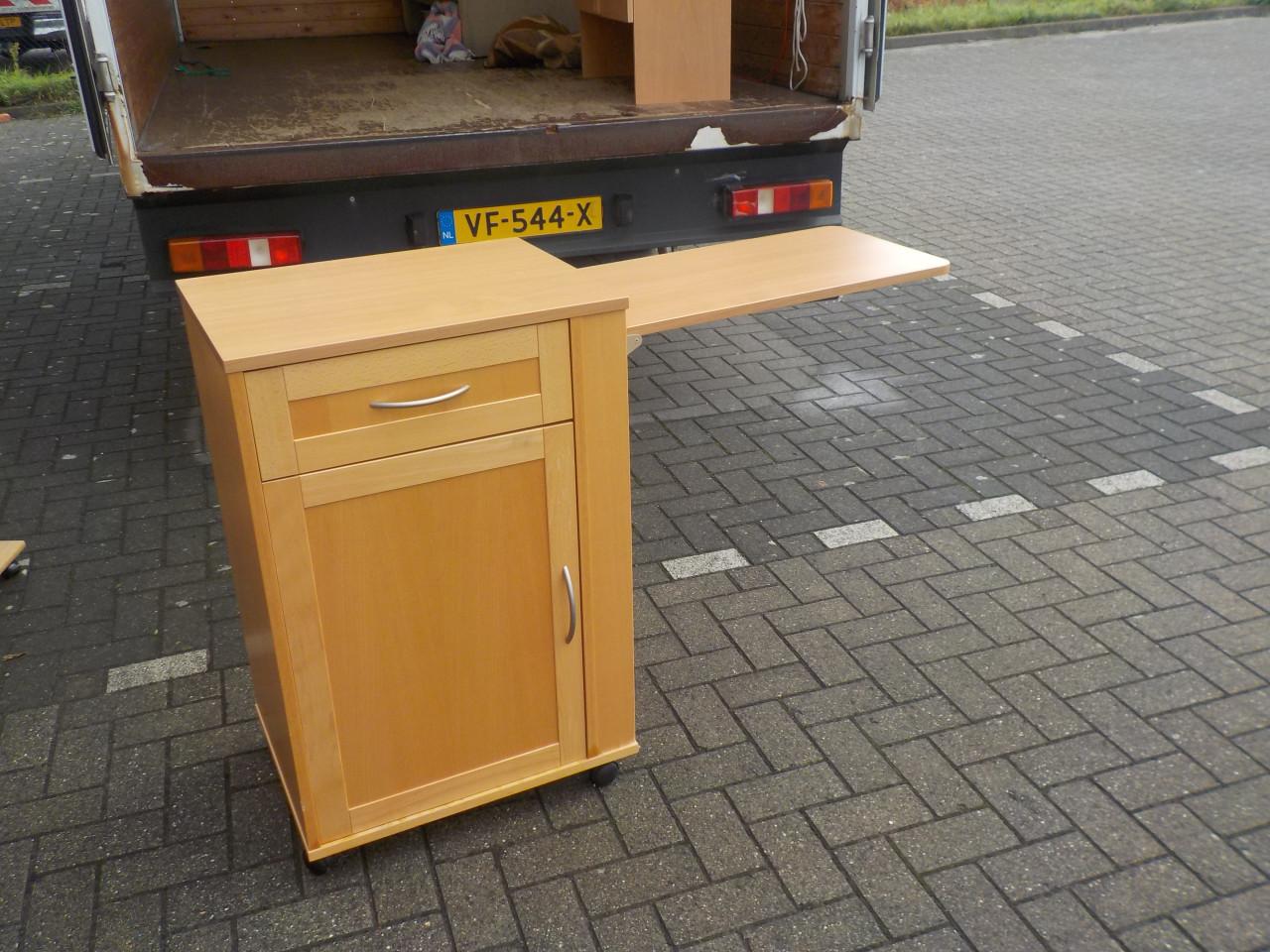 Luxe nachtkastje in goede staat mooie kwaliteit