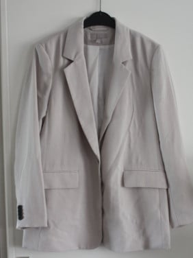 Jasje blazer beige maat m