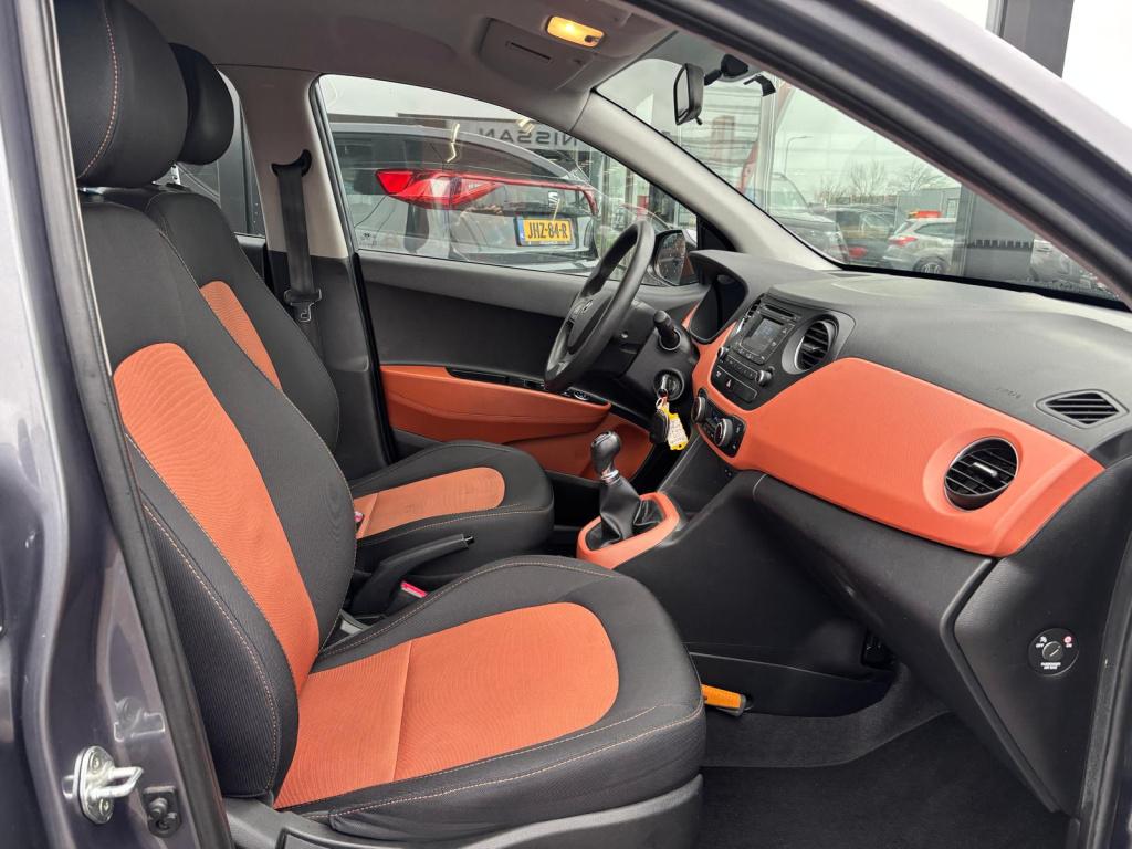 Hyundai I 10 1.0i 66pk blue drive comfort