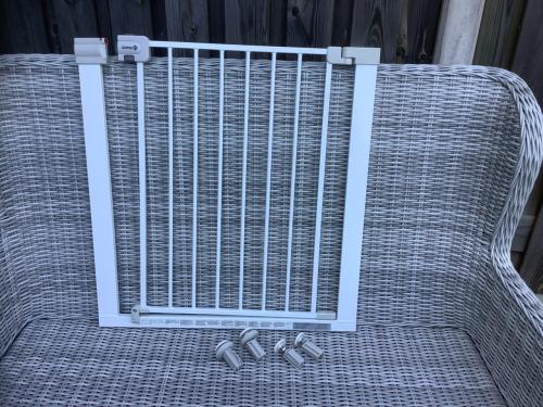 Safety First Easy Close Wit Metaal Traphekje