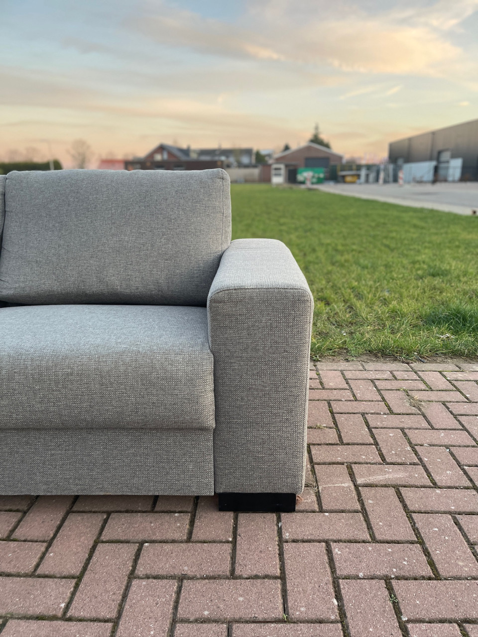 GRATIS LEVERING HEEL NL Mooie Grijs Stoffen Hoekbank