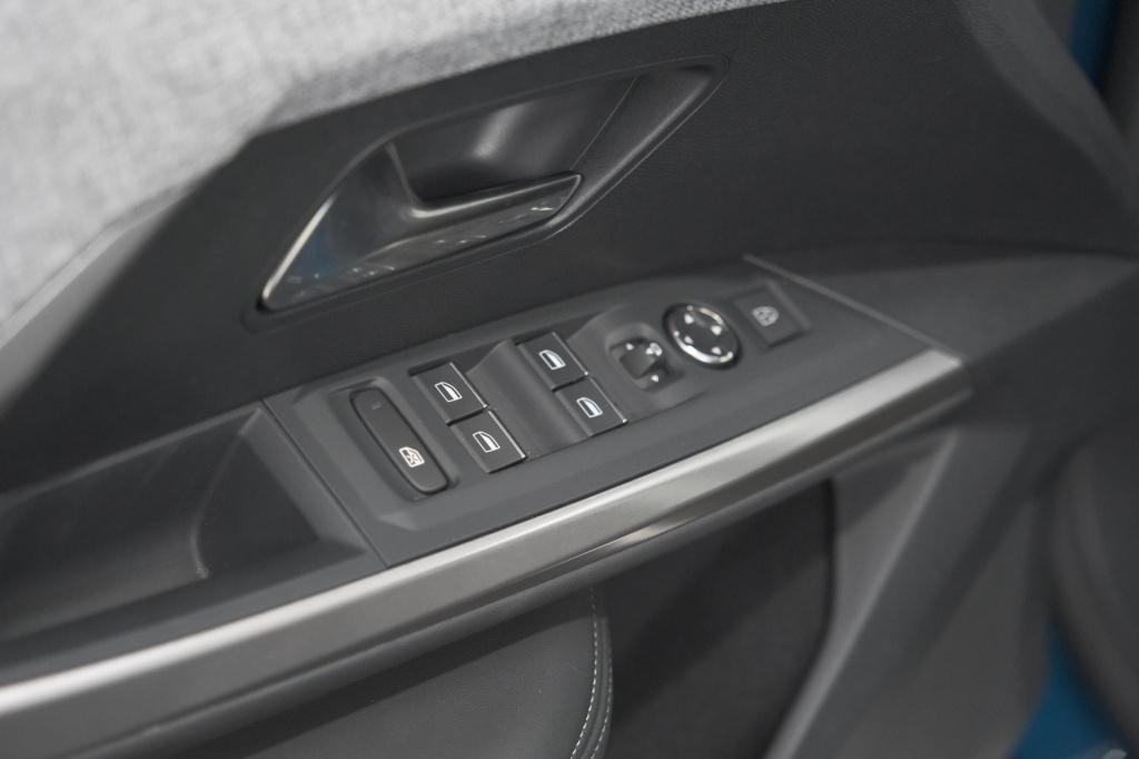 Peugeot 3008 1.2 hybrid 145 gt | adaptieve cruise control | elektronische k