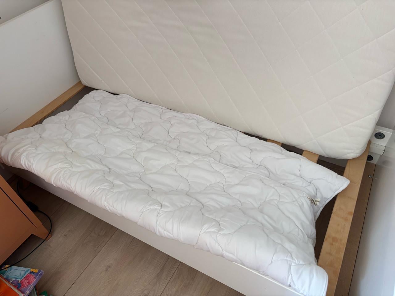 Peuterbed bopita wit hout incl matras