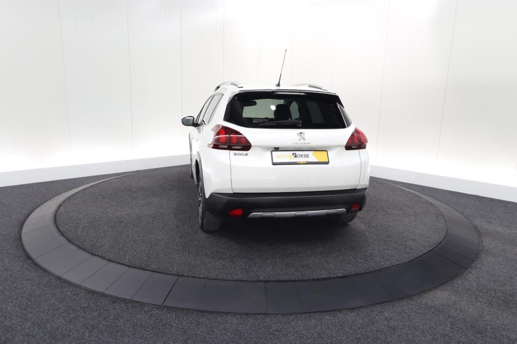 Peugeot 2008 puretech 130 allure | camera | apple carplay | parkeersensoren