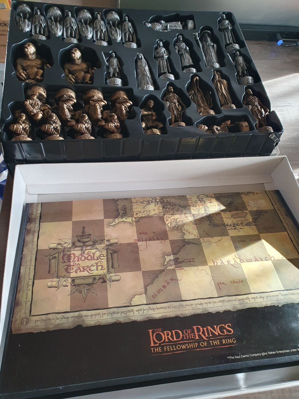 Prachtig compleet vintage Schaakspel LORD OF THE RINGS....