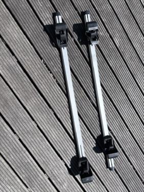 Set dakdragers voor auto met dakrail