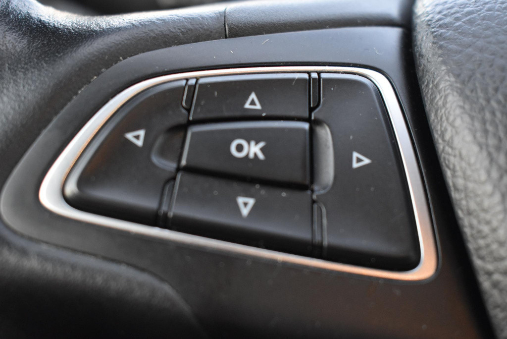 Ford Focus 1.0 titanium edition | climate control | cruise control | parkee