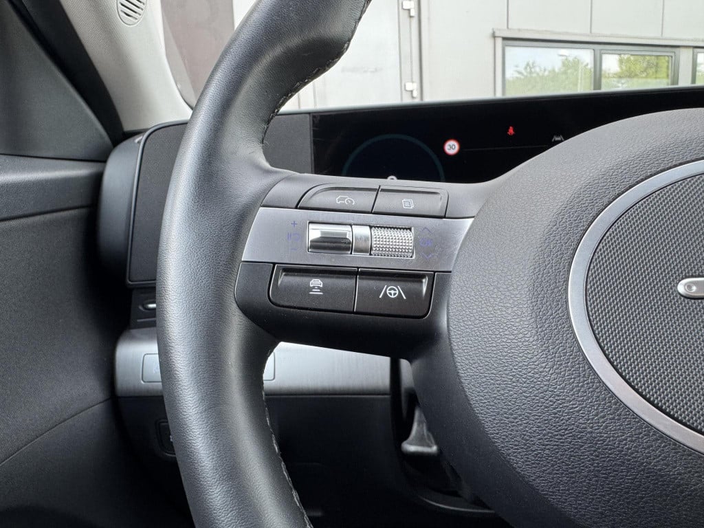 Hyundai Kona 1.6 gdi hev comfort smart | navigatie full-map | camera | stuu