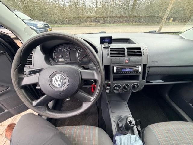 Volkswagen Polo 1.2-12v optive