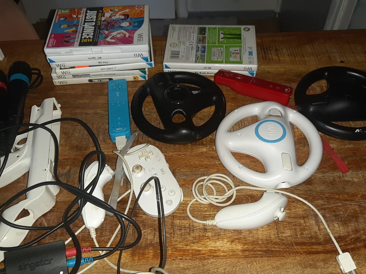 WII Compleet pakket spellen, joystic, autostuur,