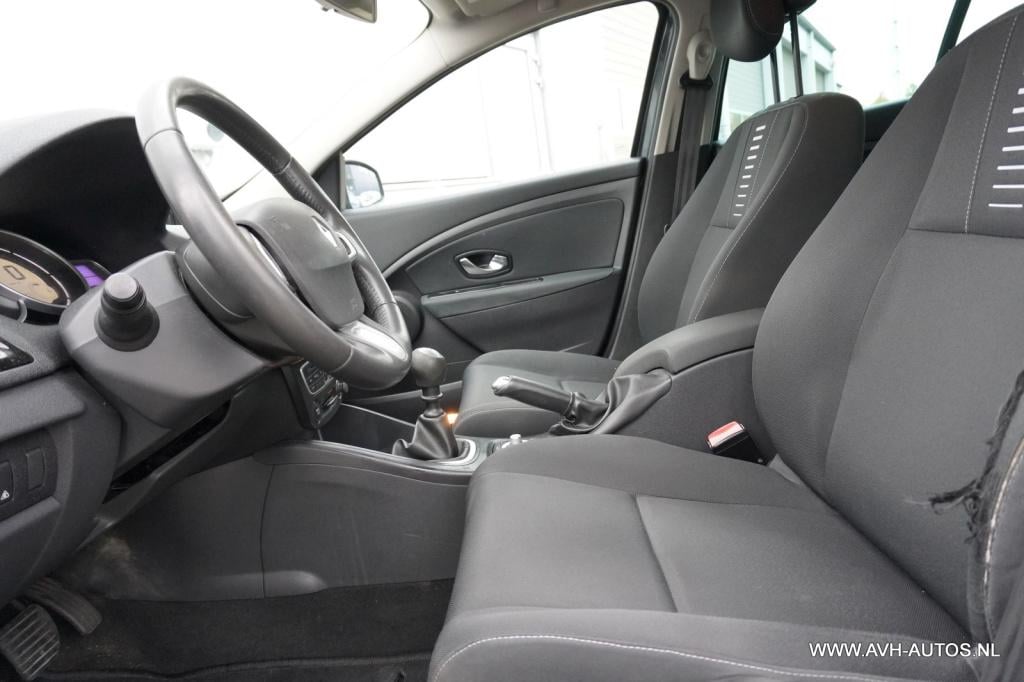 Renault Megane 1.6 parisienne