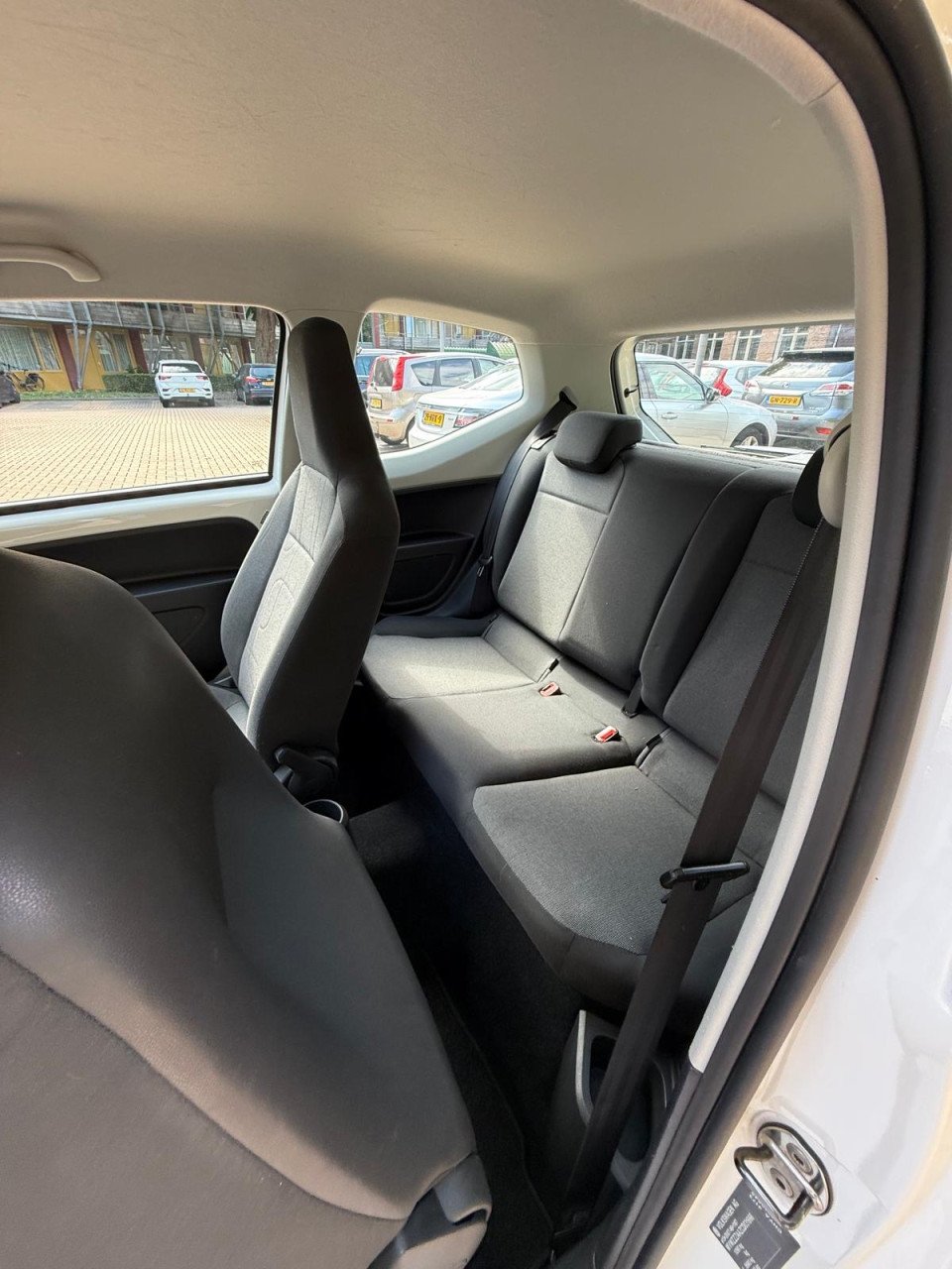 Volkswagen Up