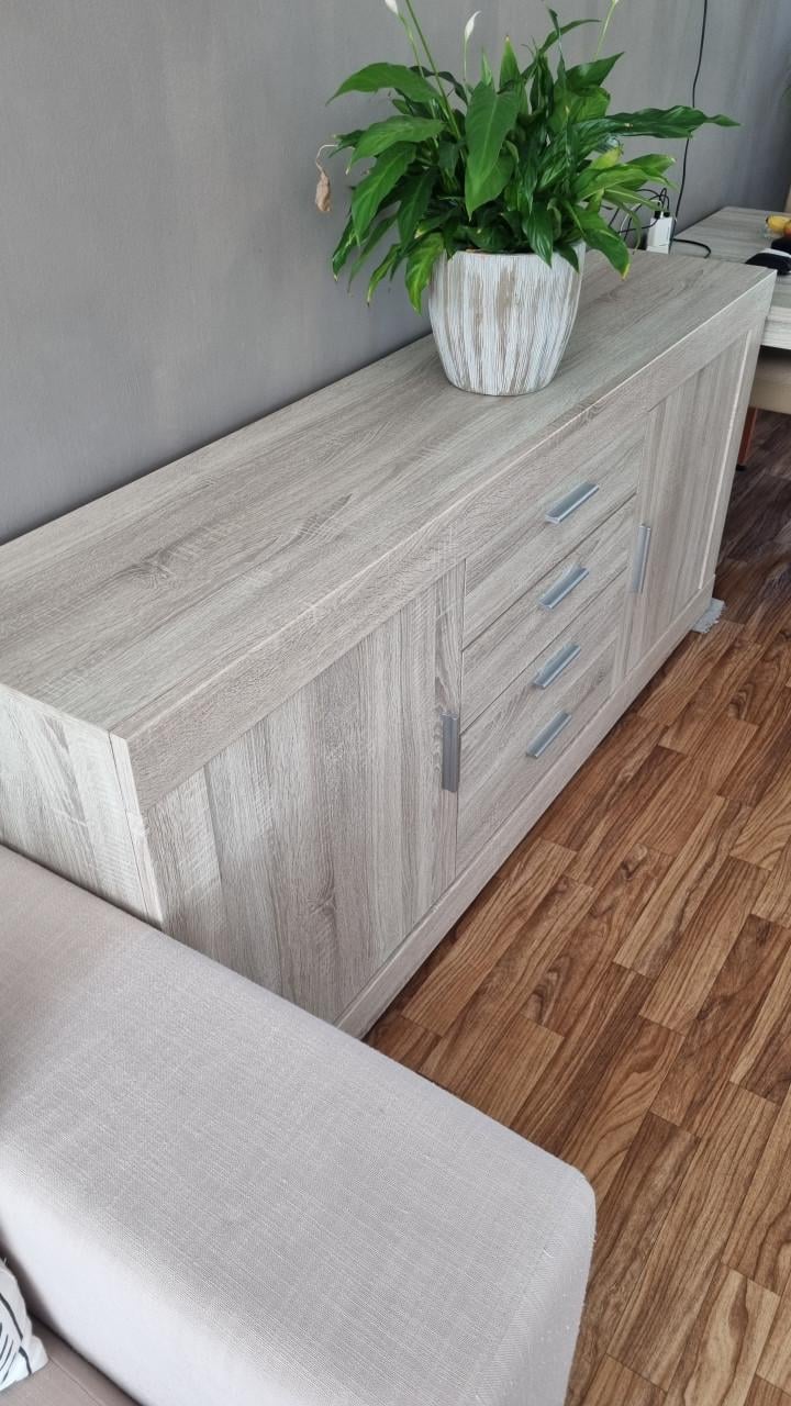 Dressoir