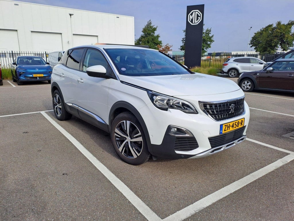 Peugeot 3008 1.2 puretech allure
