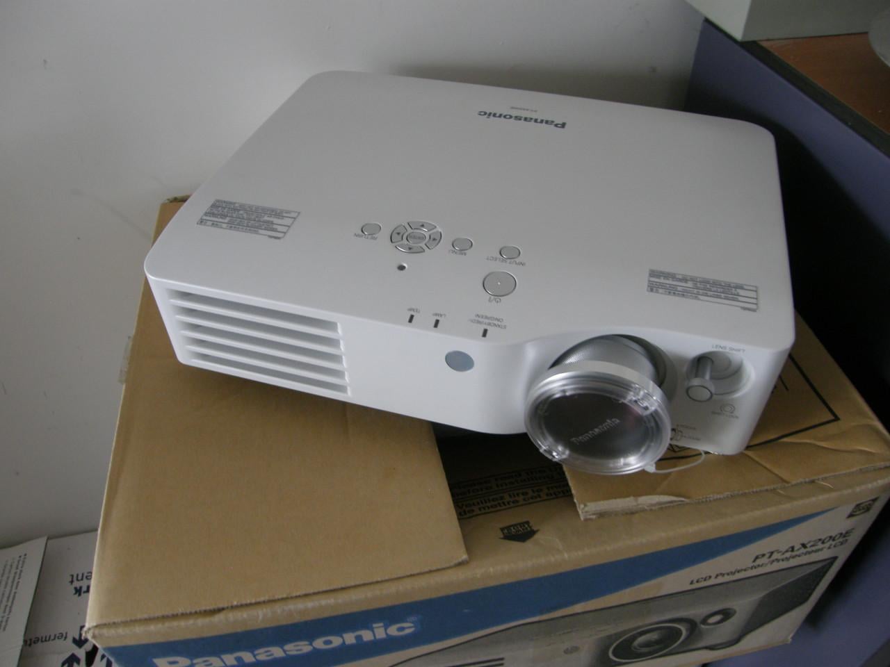 Panasonic Beamer