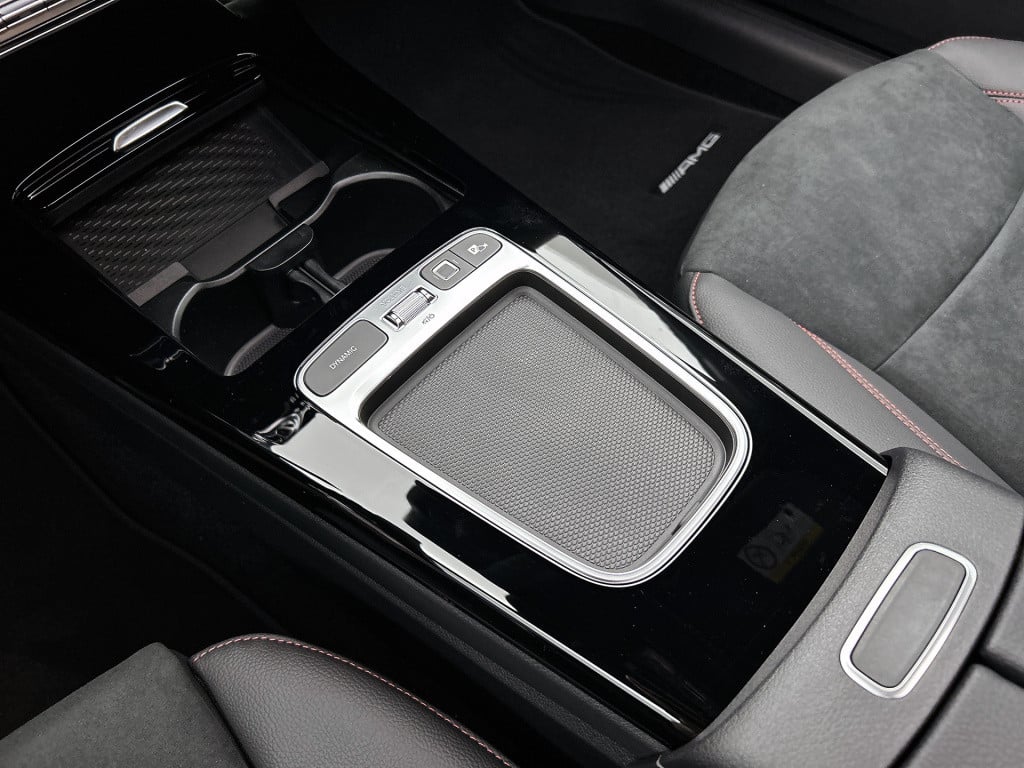 Mercedes-Benz Cla shooting brake 250 e business solution amg | trekhaak | n