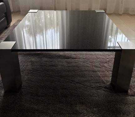 Salontafel met natuursteenblad