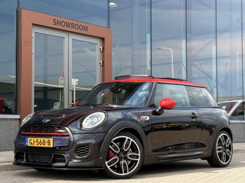 Mini 3-deurs 2.0 john cooper works s 232pk | acc | pano | head-up | harman 