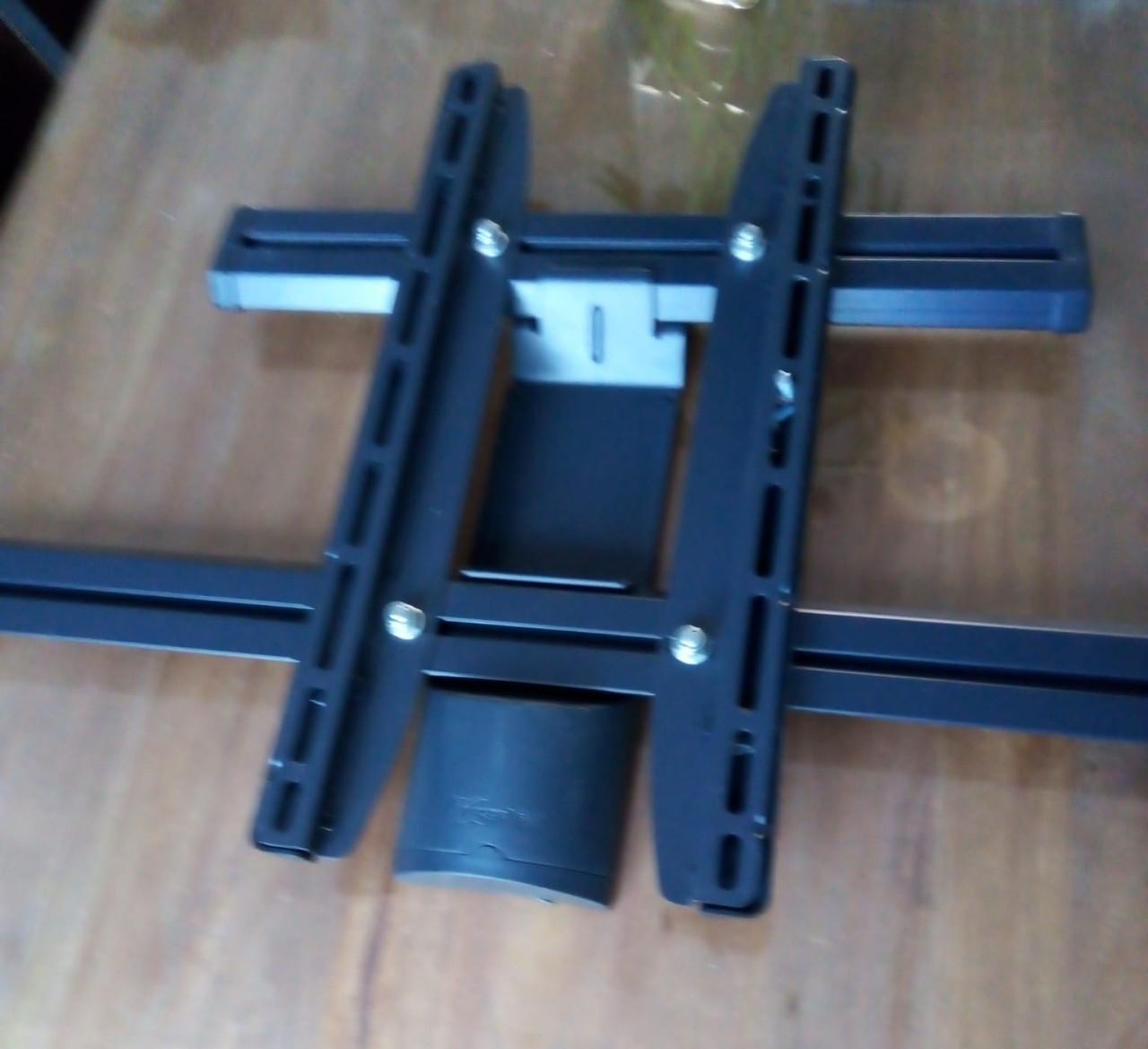 Te koop vaste tv muurbeugel €10,-