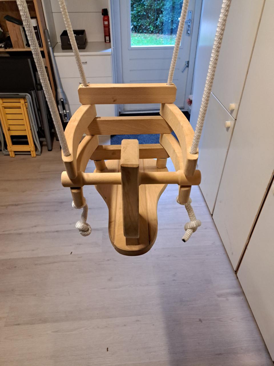Leuke schommel voor peuters en peutertjes!
