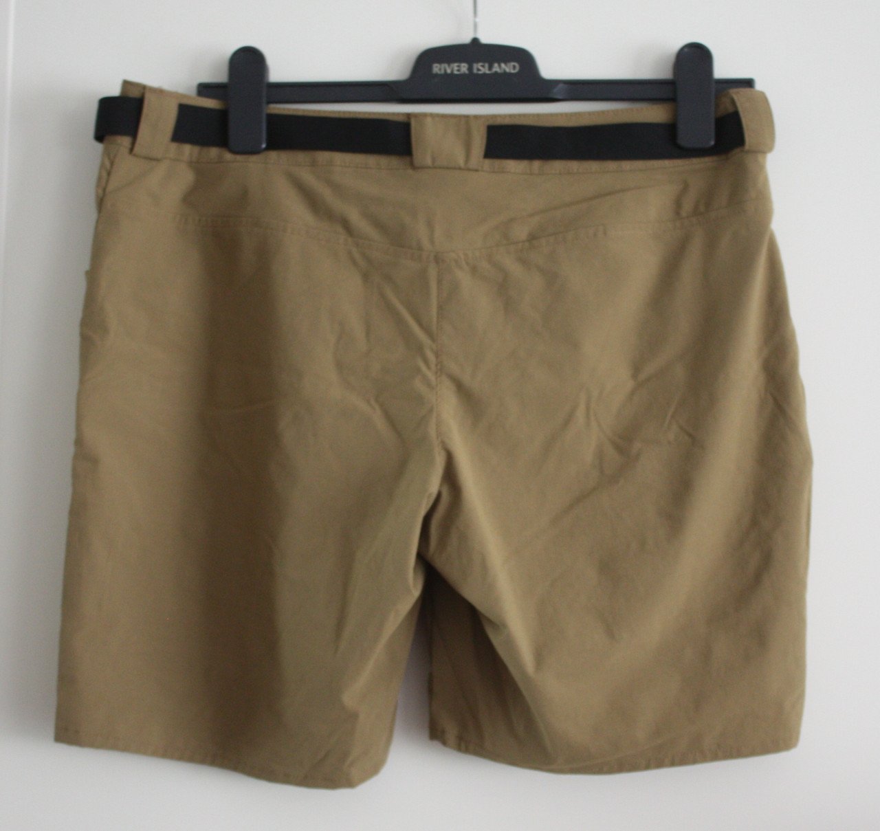 Groene korte broek maat 42