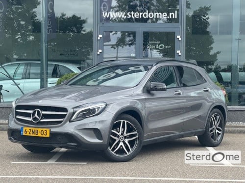 Mercedes-Benz Gla-klasse 200 ambition l panoramadak l night pakket l afneem
