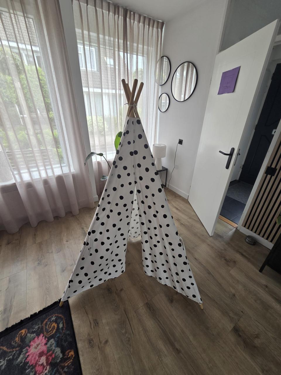 Slaapkamer tipi tentjes