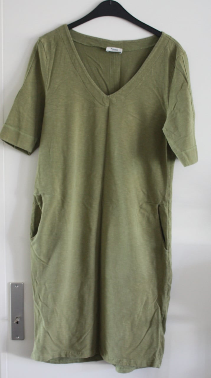 Groen tshrt jurk met zakken maat xl