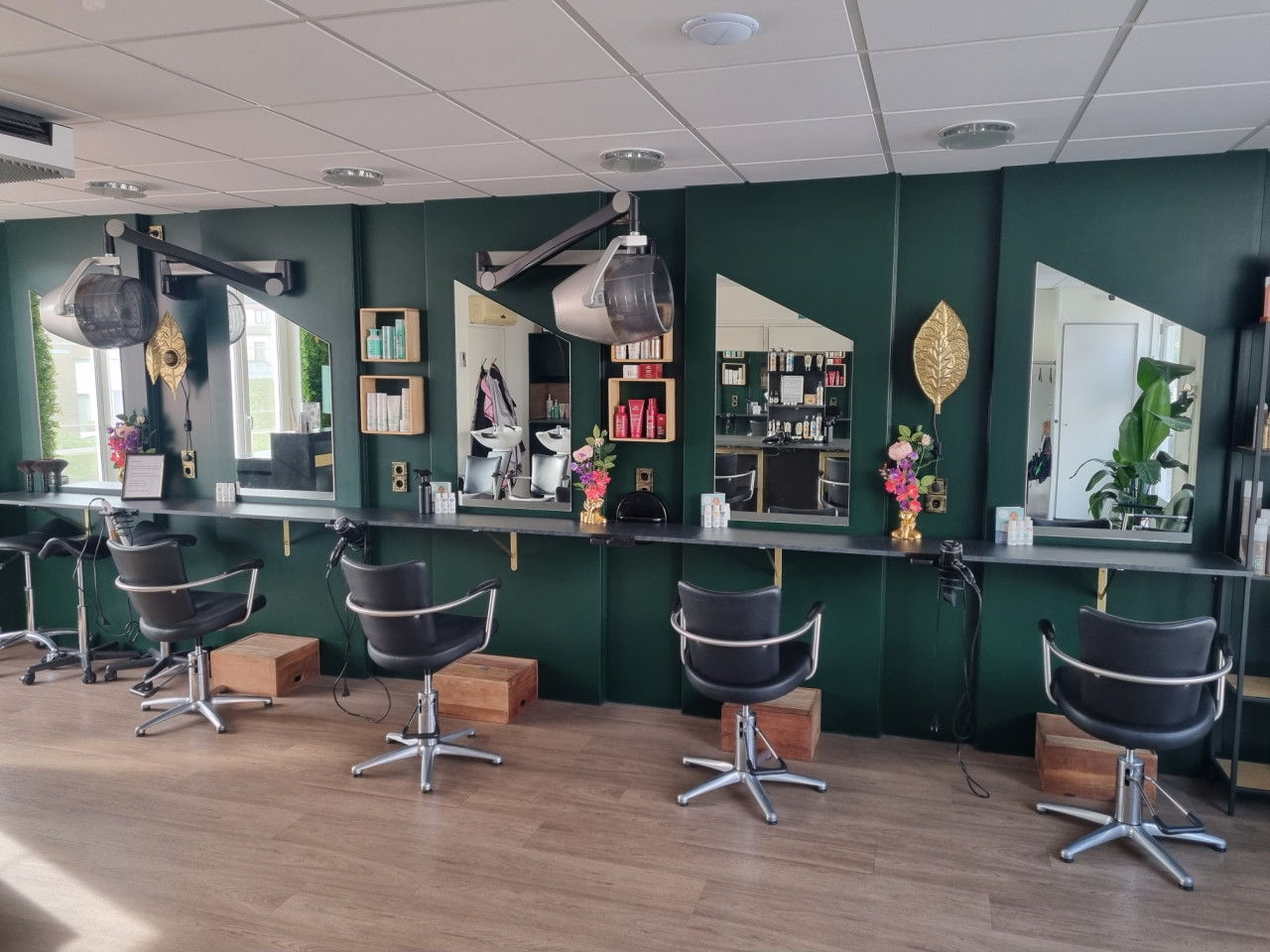 6 Pompstoelen te koop