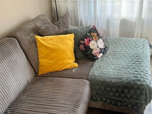 Te koop: Mooi net rook en huisdiervrij bankstel