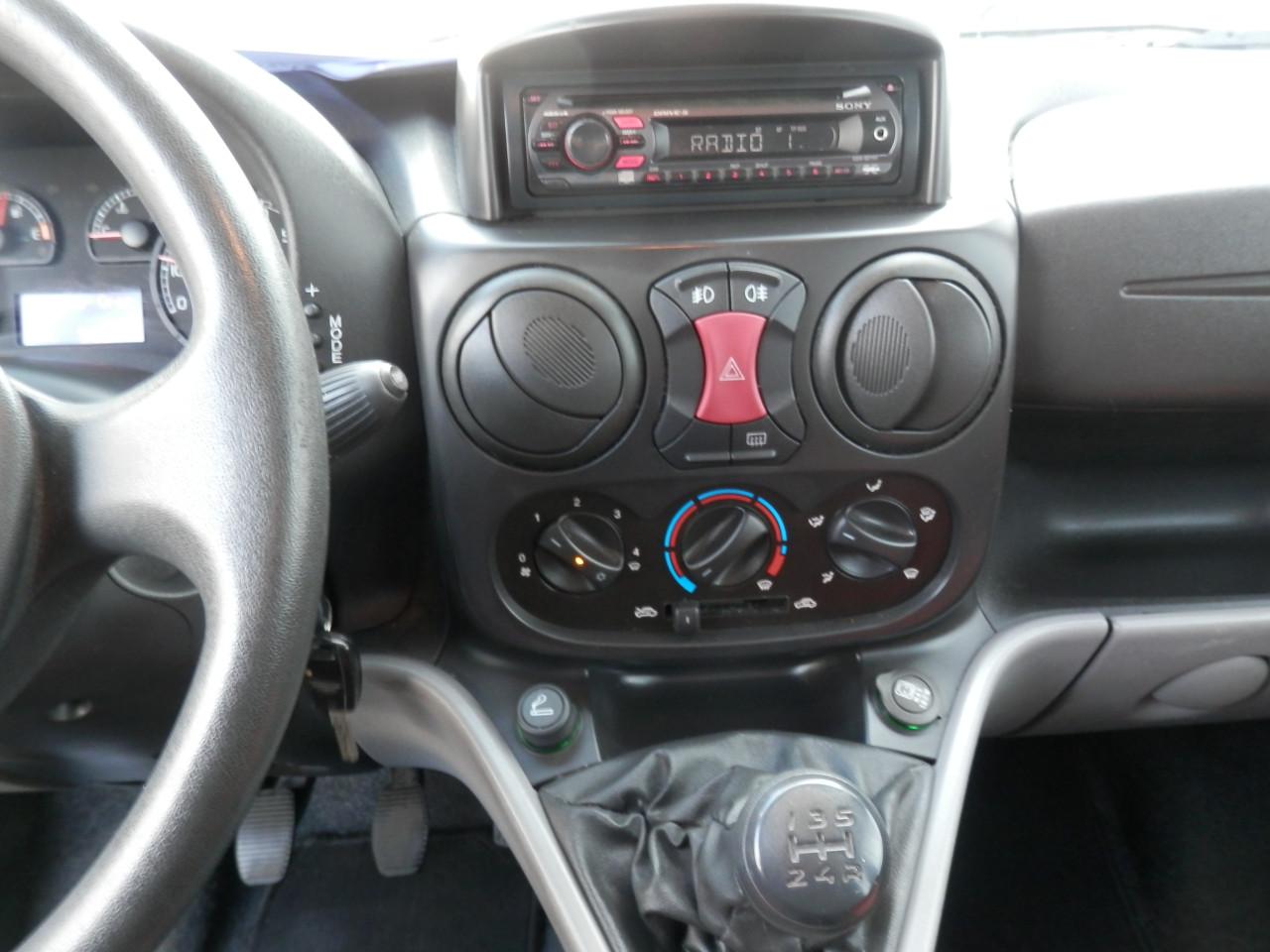 Auto Garant Biedt Aan: Fiat Doblo 1.4 Family
