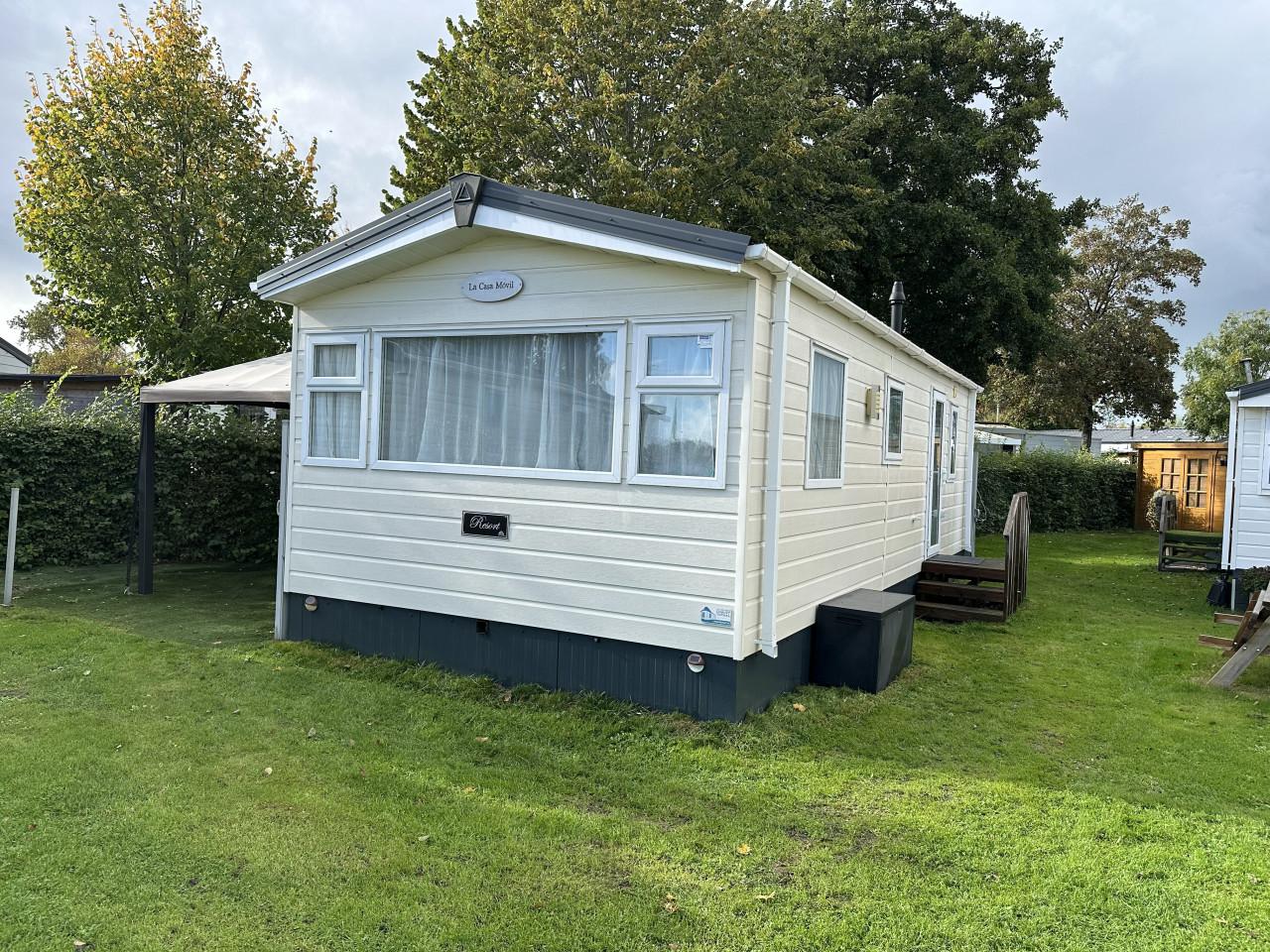 Prachtig en instap klaar chalet te koop op 5* vakantiepark "de Paardekreek"