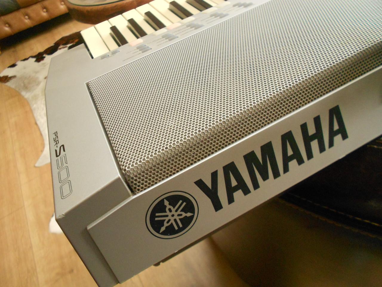 Yahama psr - s500 keyboard