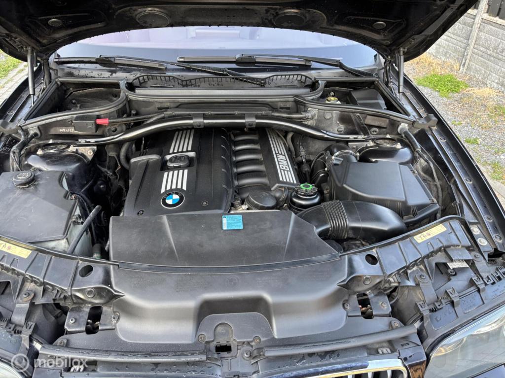BMW X3 xdrive25i high executive