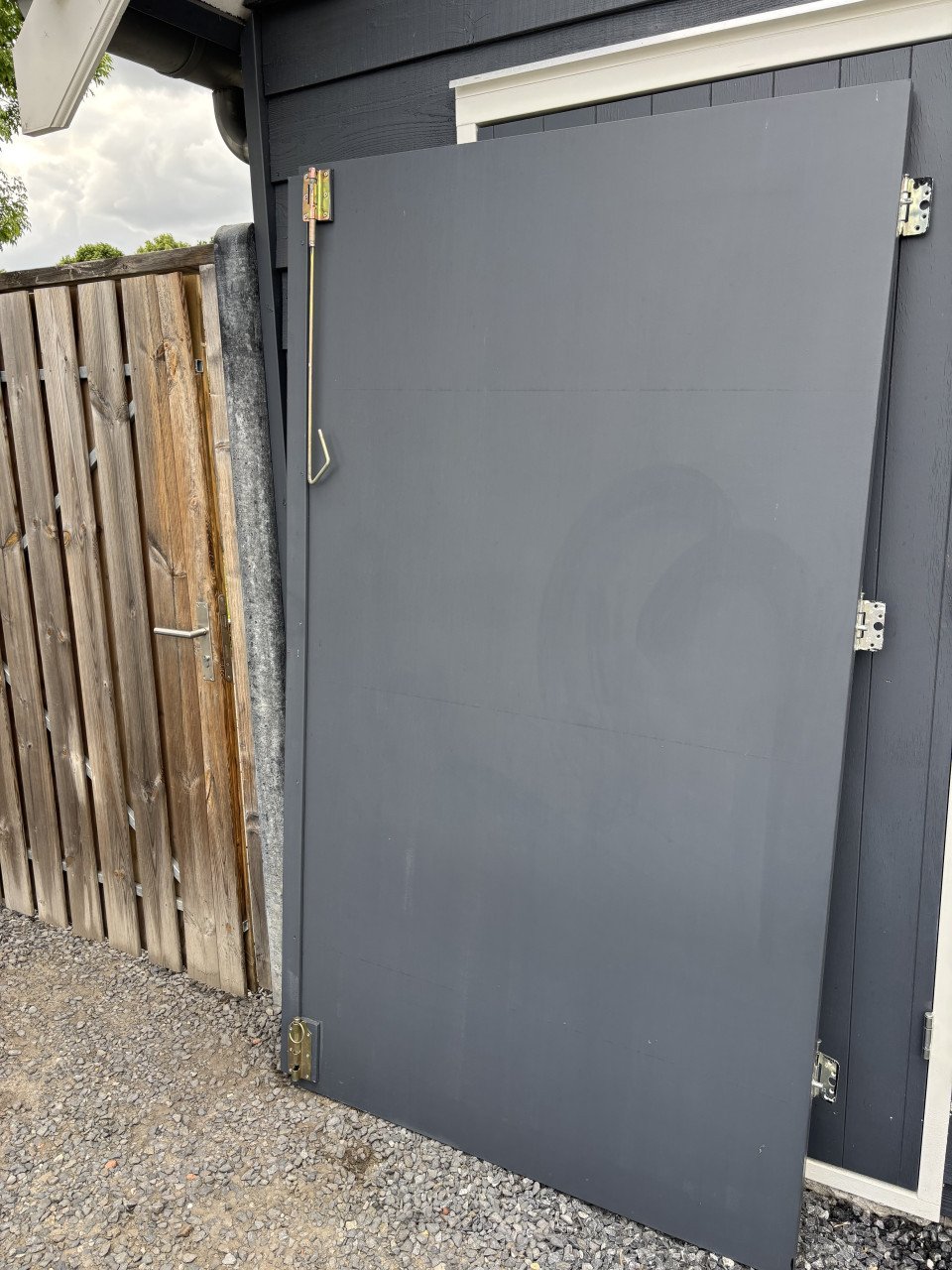 Te koop houten schuur deuren antraciet
