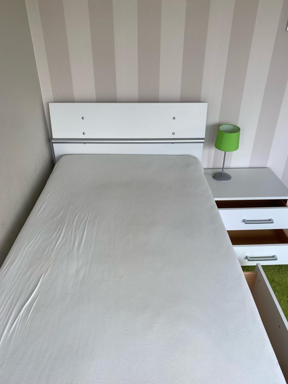 Zgan eenpersoons bed compleet