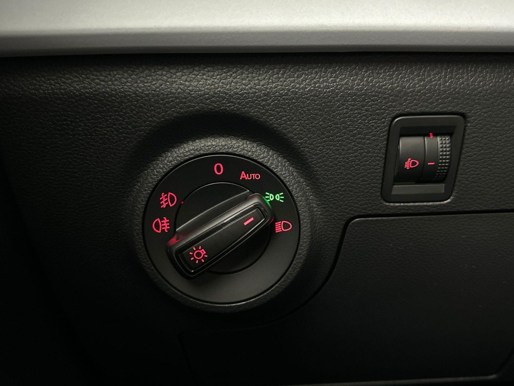 Seat Arona style business connect 1.0 85 kw / 115 pk ecotsi s