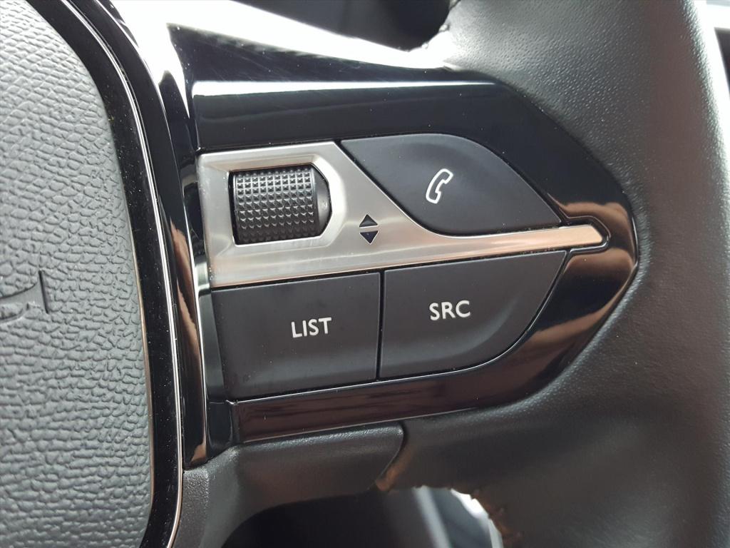 Peugeot 208 1.2 puretech 100pk allure pack navigatie | apple carplay & andr