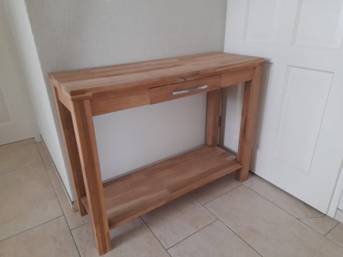 Massief houten Side table 35,5 x 100 x 78H (in goede nette staat )