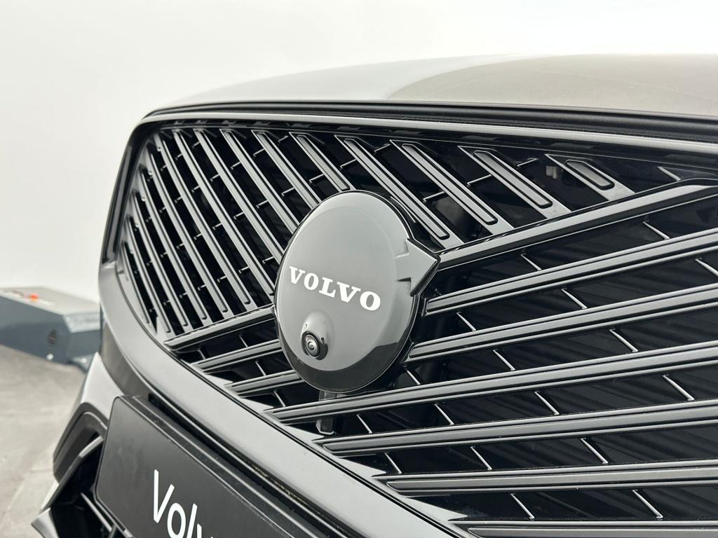 Volvo XC60 t6 398pk recharge black edition ultra| pano| 360camera| facelift